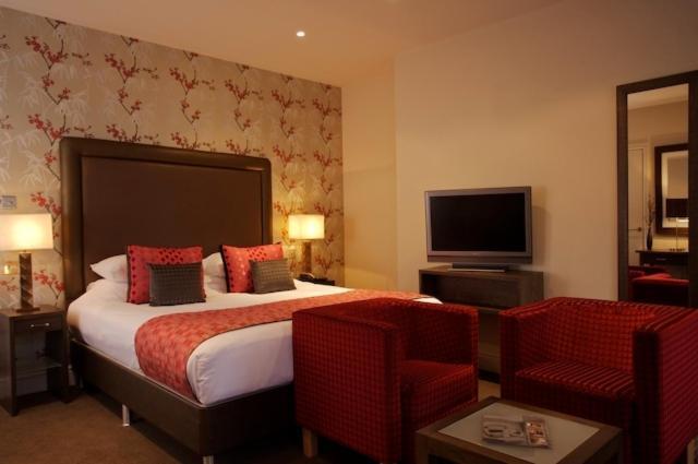 The George Hotel & Monty'S Cheltenham Phòng bức ảnh